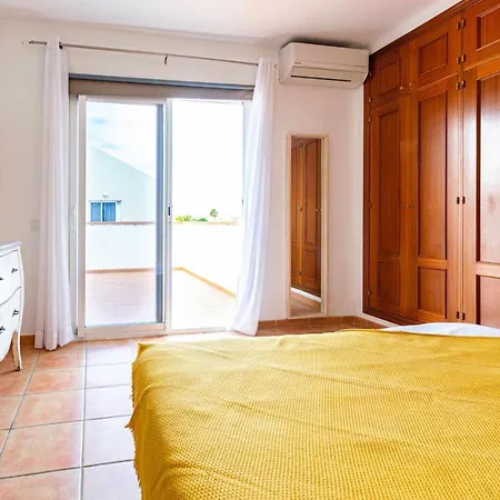 Sounds Of The Dunes Коральео