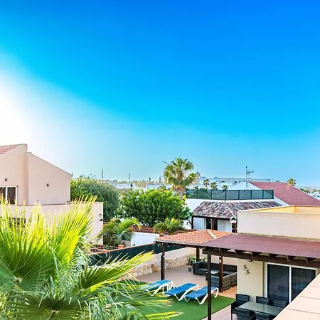 Sounds Of The Dunes Villa